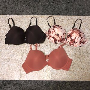 Danskin Intimates bra bundle